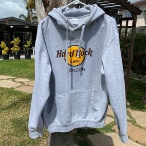 Pull over sweatshirt